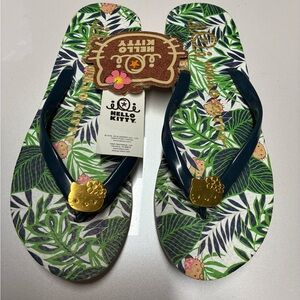 New Hello kitty IOI Hawaiian sandals women size 5-6